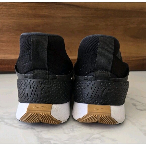Nike Go Flyease - Black White Gum Men Size 6
